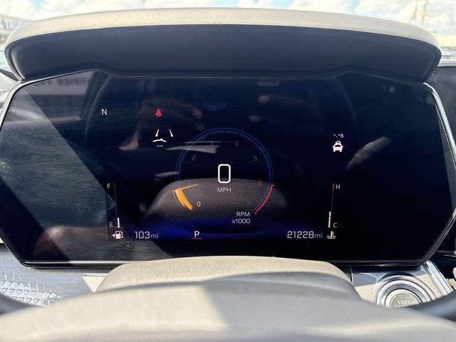 Used 2025 Chevrolet Trax ACTIV w/ Driver Confidence Package FWD image 11