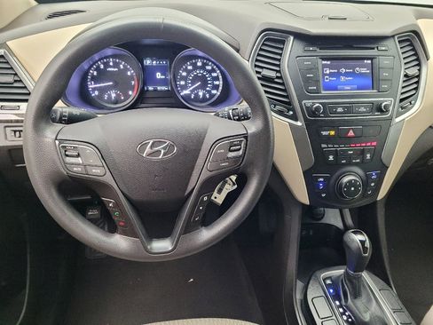 Used 2017 Hyundai Santa Fe Sport image 22