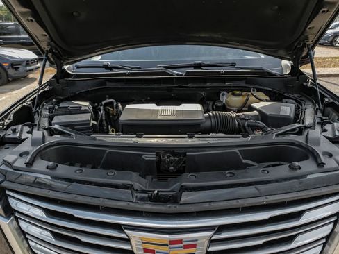 Used 2021 Cadillac Escalade ESV Premium Luxury Platinum AWD/4WD image 61