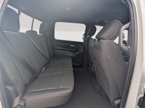 New 2026 RAM 1500 Express AWD/4WD image 8