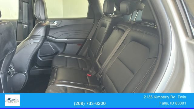 Used 2025 Ford Escape Platinum AWD/4WD image 12