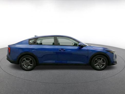 Used 2025 Kia K4 FWD image 14