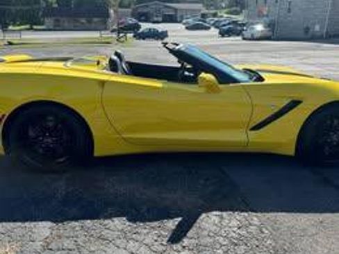 Used 2016 Chevrolet Corvette Stingray Convertible w/ 2LT Preferred Equipment Group image 6