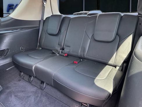Used 2018 Nissan Armada SL w/ Premium Package RWD image 13