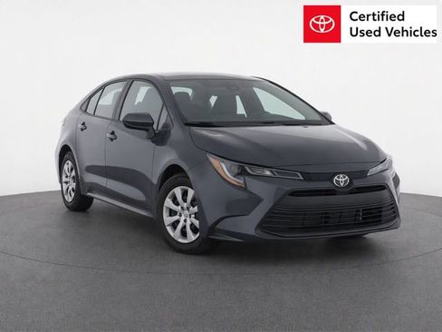 Used 2026 Toyota Corolla LE FWD image 1