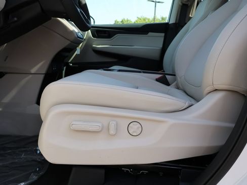 New 2026 Honda Odyssey EX-L image 32