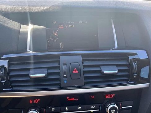 Used 2017 BMW X3 sDrive28i RWD image 6