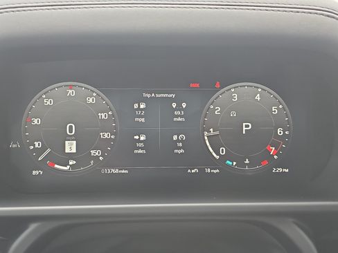 Used 2025 Land Rover Defender 110 X-Dynamic SE AWD/4WD image 20