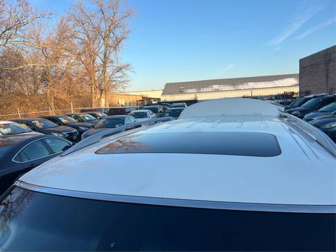 Used 2016 INFINITI QX80 Sport Utility 4D w/ 22" Wheel Package image 14