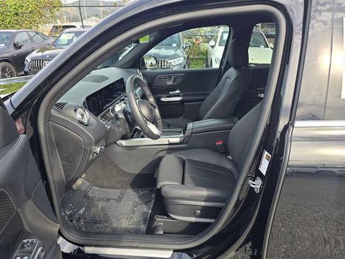 Used 2025 Mercedes-Benz GLB 250 GLB 250 image 22