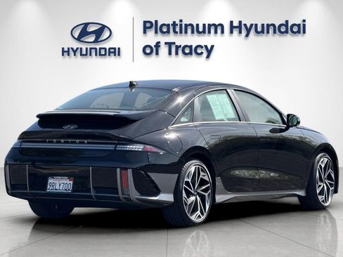Used 2023 Hyundai Ioniq 6 SEL AWD/4WD image 3