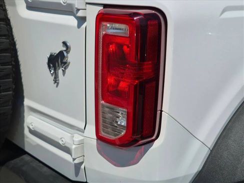 Used 2021 Ford Bronco 4-Door w/ Sasquatch Package AWD/4WD image 12