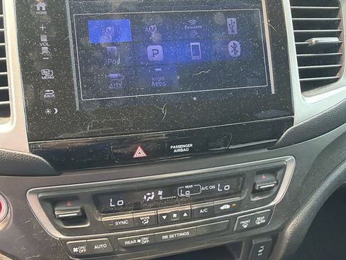 Used 2017 Honda Ridgeline RTL-T image 11