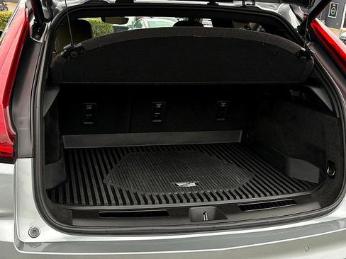 Used 2025 Cadillac XT4 Premium Luxury w/ Technology Package image 26