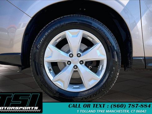 Used 2016 Subaru Forester 2.5i w/ Alloy Wheel Package AWD/4WD image 9