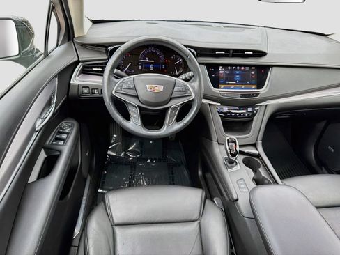 Used 2019 Cadillac XT5 Premium Luxury w/ Driver Assist Package AWD/4WD image 26