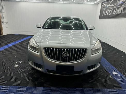 Used 2011 Buick Regal CXL image 4