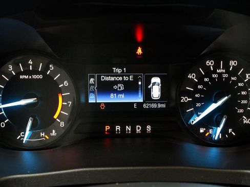 Used 2018 Ford Explorer FWD image 28