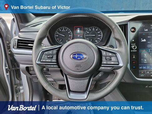 Used 2025 Subaru Forester Limited image 41