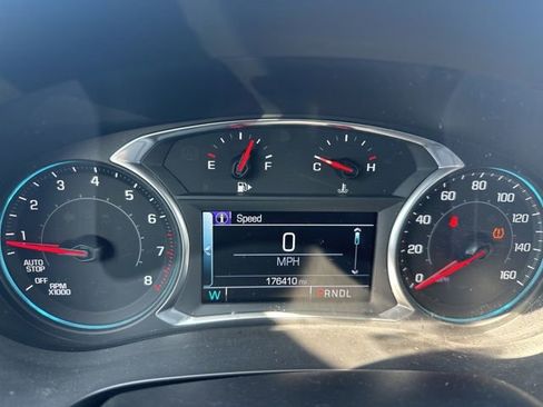 Used 2018 Chevrolet Malibu LT FWD image 13