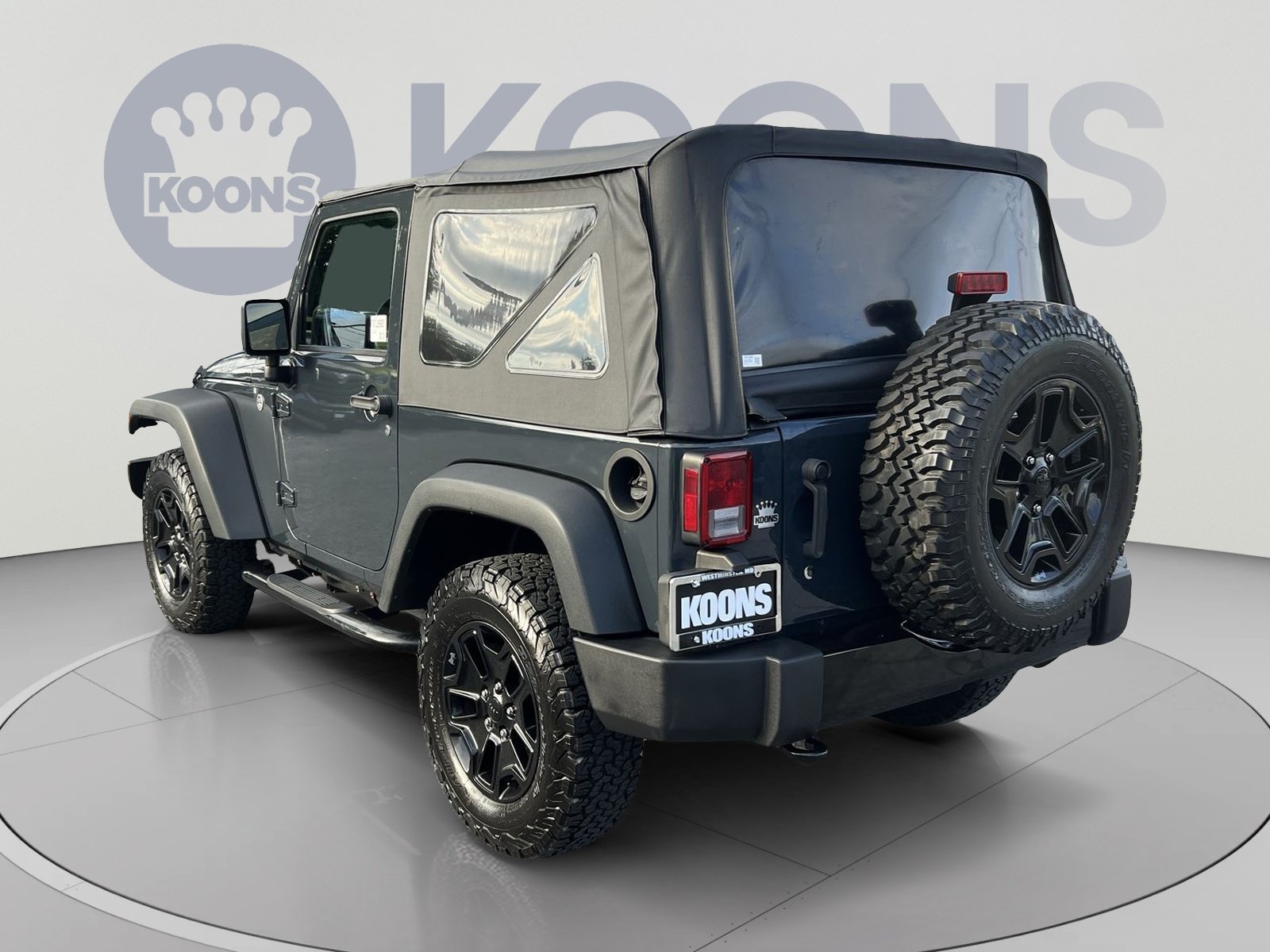 Used 2018 Jeep Wrangler Sport AWD/4WD image 4