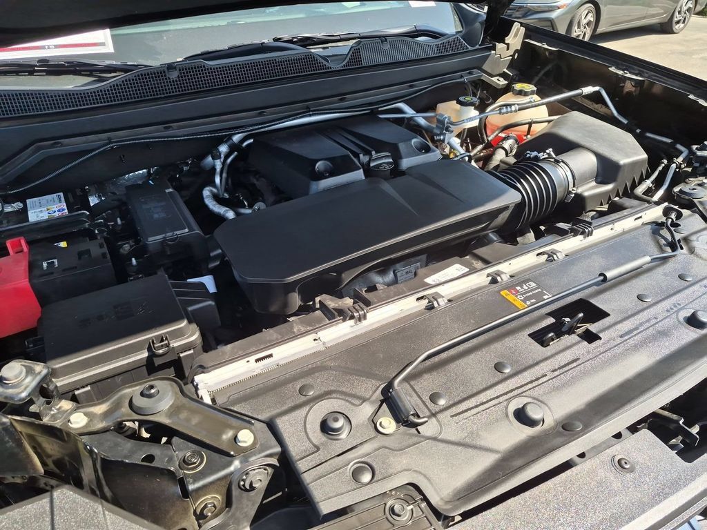 Used 2025 GMC Canyon AT4 AWD/4WD image 22