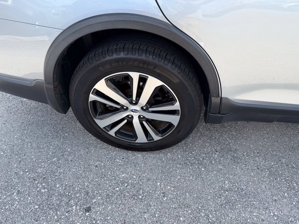 Used 2019 Subaru Outback 2.5i Limited w/ Popular Package #2 AWD/4WD image 5