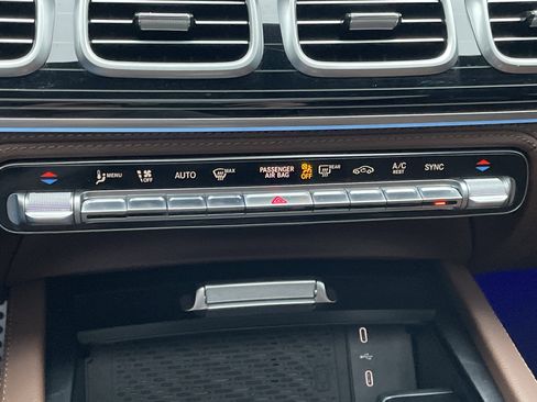 Certified 2025 Mercedes-Benz GLS 450 4MATIC image 34