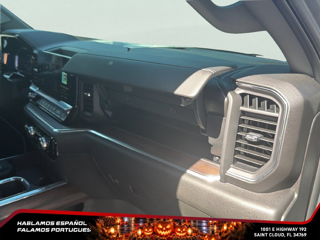 Used 2024 GMC Sierra 1500 SLT w/ SLT Convenience Package AWD/4WD image 30