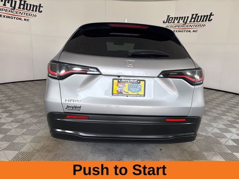 Used 2025 Honda HR-V LX image 6