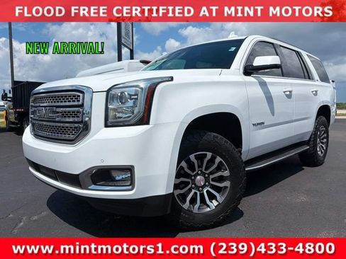 Used 2017 GMC Yukon SLT AWD/4WD image 1