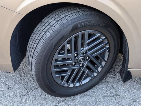 Used 2026 Nissan Sentra SV w/ Floor Mat Package FWD image 10