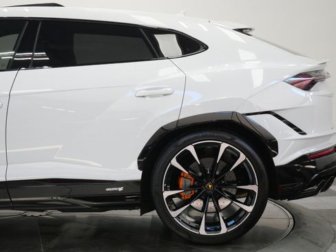 Used 2023 Lamborghini Urus S AWD/4WD image 56