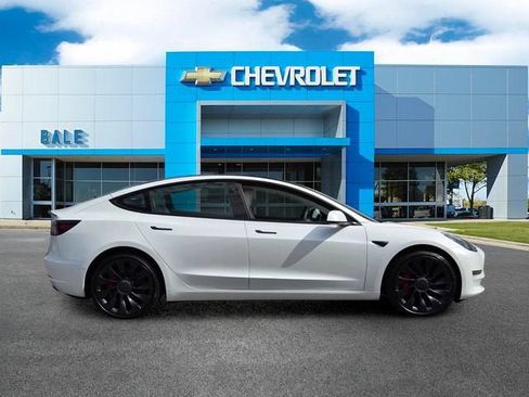 Used 2022 Tesla Model 3 Performance AWD/4WD image 2