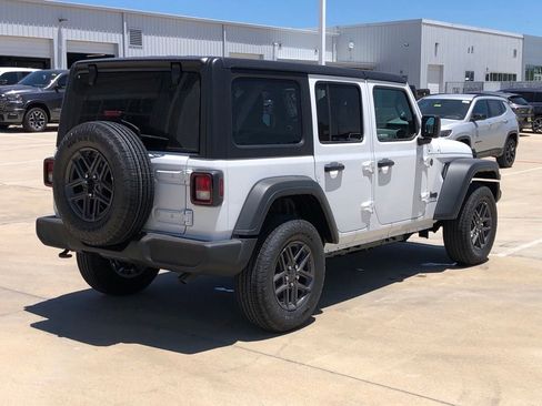 New 2025 Jeep Wrangler Sport S image 9