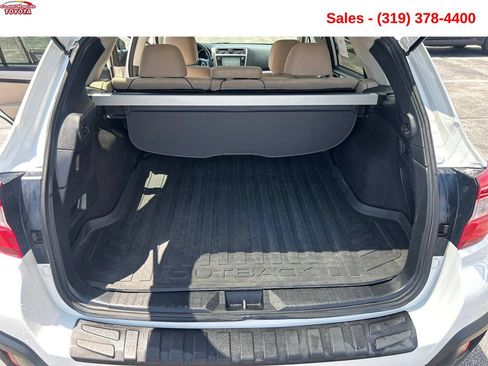 Used 2018 Subaru Outback 2.5i Premium AWD/4WD image 19