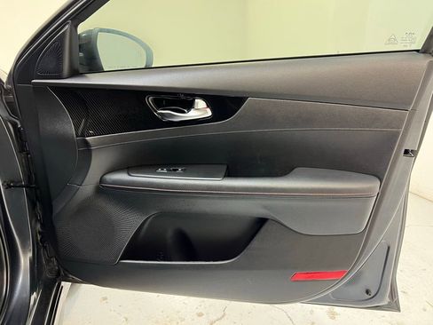 Used 2022 Kia Forte GT FWD image 30