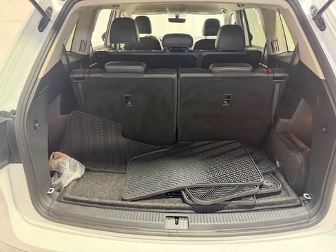 Used 2022 Volkswagen Atlas SE w/ Black Wheel Package image 19