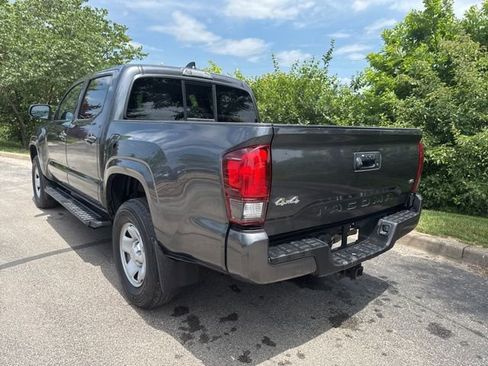 Used 2023 Toyota Tacoma SR AWD/4WD image 5