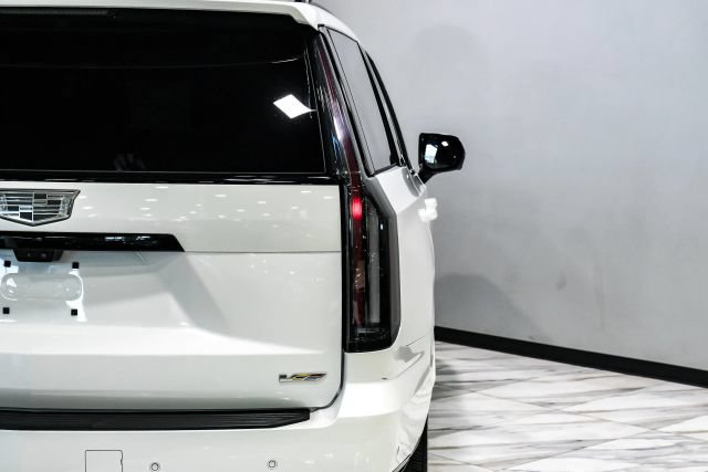 Used 2025 Cadillac Escalade V w/ LPO, Floor Liner Package AWD/4WD image 46
