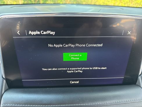 Used 2021 Chevrolet Suburban LT image 30