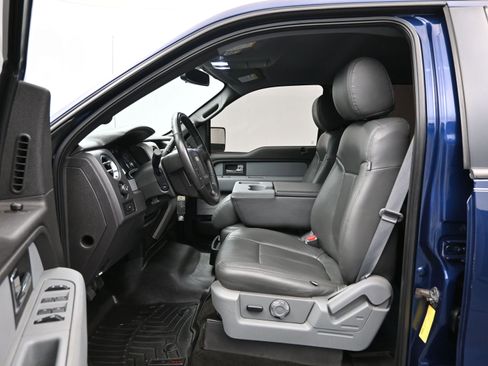 Used 2012 Ford F150 XLT w/ XLT Chrome Pkg image 9