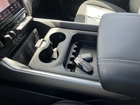 New 2026 RAM 3500 Big Horn AWD/4WD image 20