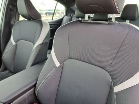 Used 2025 Toyota Camry SE w/ Multimedia Upgrade Package image 18