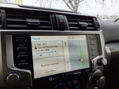 Used 2023 Toyota 4Runner SR5 Premium image 18