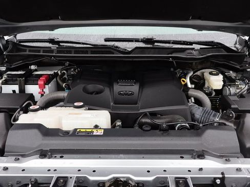 Used 2023 Toyota Tundra Limited image 36