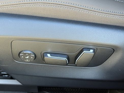 New 2026 BMW 530i w/ Premium Package image 18