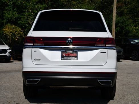 New 2026 Volkswagen Atlas SE image 6
