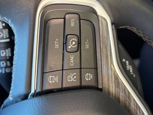 Used 2022 Jeep Wagoneer Series II image 10