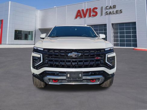 Used 2025 Chevrolet Tahoe Z71 AWD/4WD image 2